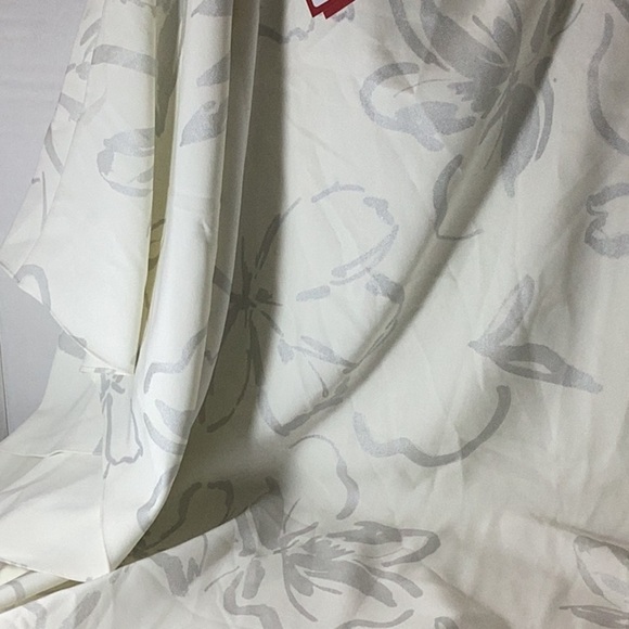 HALSTON
NEVEAN CAFTAIN IN FOIL CREPE - Picture 14 of 16